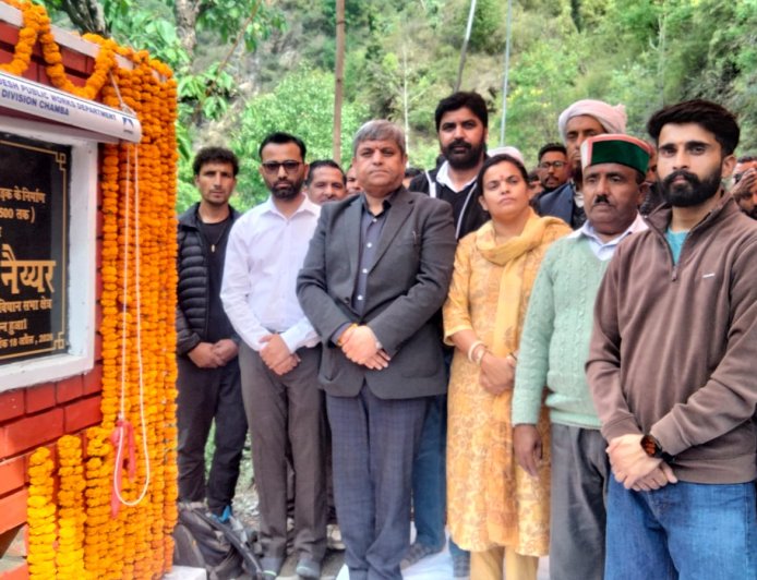 भूमि दान करने वाले क्षेत्रों को सड़क निर्माण में मिलेगी प्राथमिकता : नीरज नैय्यर