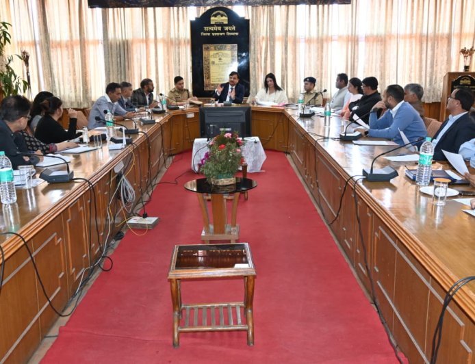 पांच दिवसीय ग्रीष्मोत्सव में प्रतिदिन के कार्यक्रम के लिए होगा अलग थीम : डीसी 