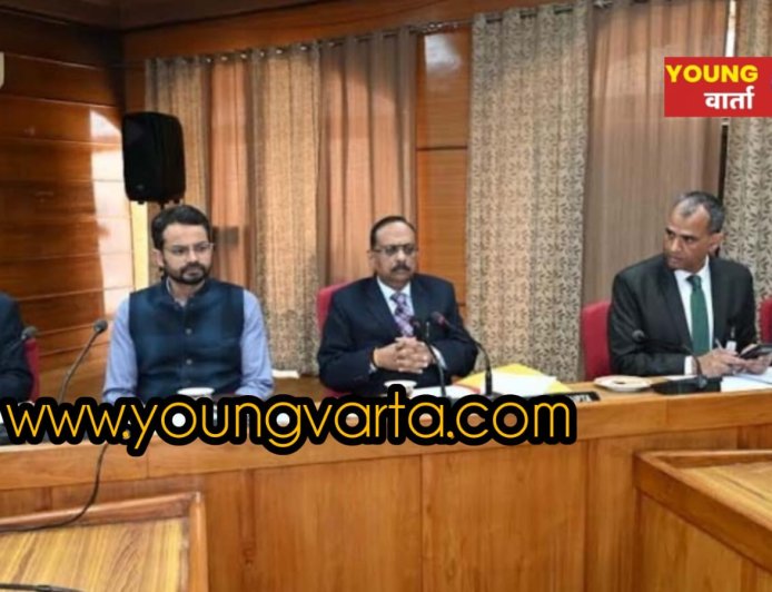 राष्ट्रपति मुर्मू के हिमाचल दौरे को लेकर तैयारियां तेज, मुख्य सचिव ने की व्यवस्थाओं की समीक्षा , सतर्कता बरतने के निर्देश 