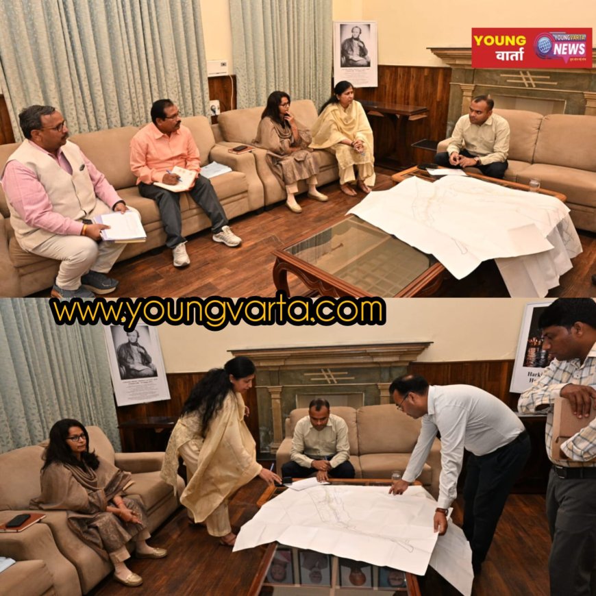 तीव्र गति से किये जा रहे सीवरेज के निर्माण कार्य , पेयजल निगम की समीक्षा बैठक में जिलाधिकारी ने दी जानकारी 