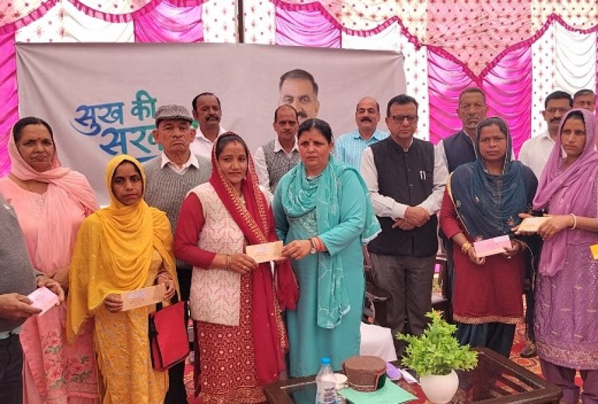 नादौन की जनता का विशेष ध्यान रखते हैं सीएम : कमलेश ठाकुर