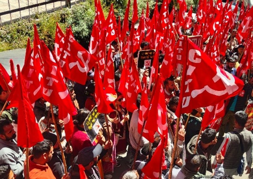 प्रदेशव्यापी हड़ताल के दौरान एंबुलेंस सेवाएं पूर्ण रूप से रहीं बाधित, हड़ताल का महापड़ाव आज समाप्त   