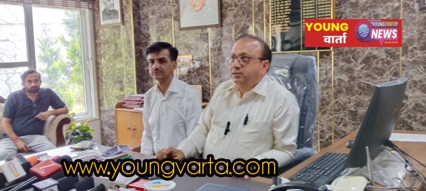 ग्रीष्म और मानसून सीजन की तैयारी में जुटा जल शक्ति विभाग , पानी के टैंकों की सफाई और क्लोरिनेशन का कार्य जारी 