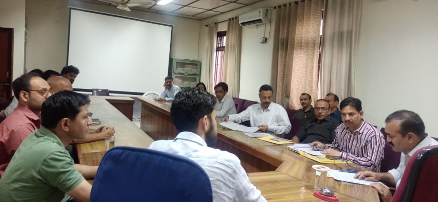 नीट के परीक्षा केंद्रों पर किए जाएंगे आवश्यक प्रबंध, उम्मीदवारों की सुविधा के लिए चलाई जाएंगी विशेष बसें