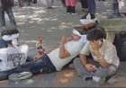 शिमला के रिज पर हुक्का पी रहे पर्यटकों को पुलिस ने खदेड़ा, वीडियो वायरल