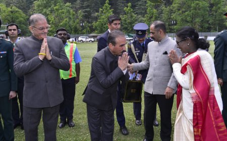 राष्ट्रपति को दिया गया गरिमामय विदाई समारोह