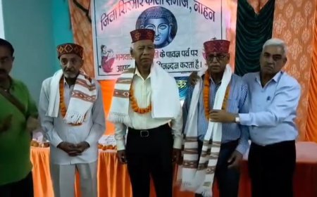 महात्मा बुद्ध जयंती पर नाहन में कोली समाज ने नवाजे मेधावी छात्र, चित्रकला प्रतियोगिता का भी किया गया आयोजन