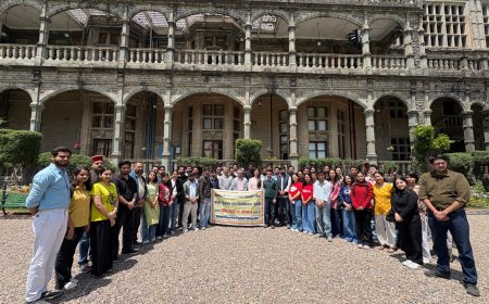 शोध एचपीयू के 50 शोधार्थियों ने किया IIAS का ऐतिहासिक भ्रमण, निदेशक ने पुस्तकालय उपयोग का दिया आश्वासन