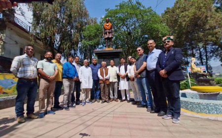हिमाचल प्रदेश के निर्माता डॉ. परमार की पुण्यतिथि पर सिरमौर कल्याण मंच ने दी  श्रद्धांजलि