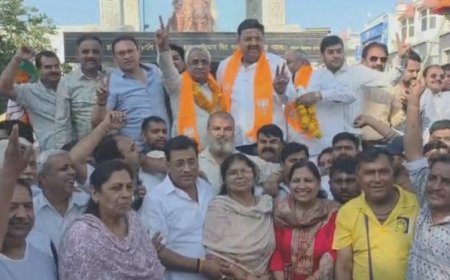 पश्चिम बंगाल और असम की ऐतिहासिक जीत पर भाजपाइयों ने मनाया जश्न