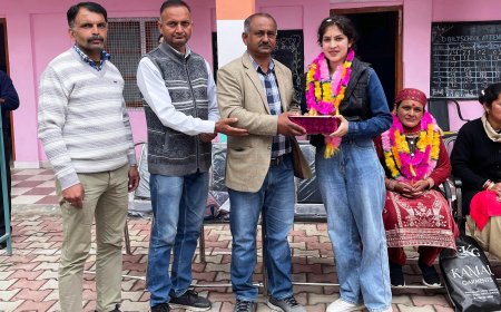 मालविका ने 97.4 प्रतिशत अंक लेकर टॉप 10 मेरिट सूची  में पाया स्थान