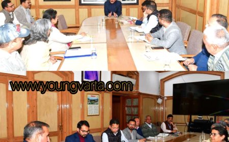 मुख्यमंत्री ने स्वास्थ्य विभाग की समीक्षा बैठक की अध्यक्षता की