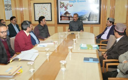 मुख्यमंत्री ने बादल फटने की घटनाओं की पुनरावृत्ति के वैज्ञानिक अध्ययन के दिए निर्देश