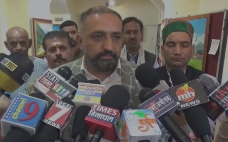 शिमला पर्यटन सीजन में कूड़े के ढेरों में डूबा, कांग्रेस सरकार सफाई कर्मचारियों को निकालने में व्यस्त : कर्ण नंदा