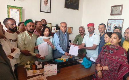 सैहब कर्मियों की हड़ताल खत्म,शुक्रवार से काम पर लौटेंगे कर्मी, 10 फीसदी वेतन में बढ़ोतरी के आश्वासन पर खत्म की हड़ताल