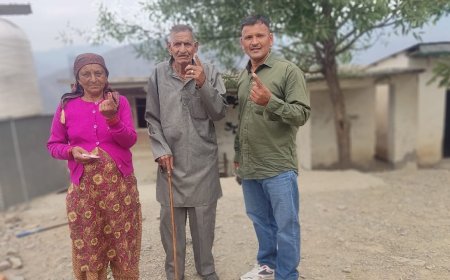 आजादी के बाद पहली बार बनी  धाली पंचायत  में मतदान के दिन उत्सव जैसा माहौल