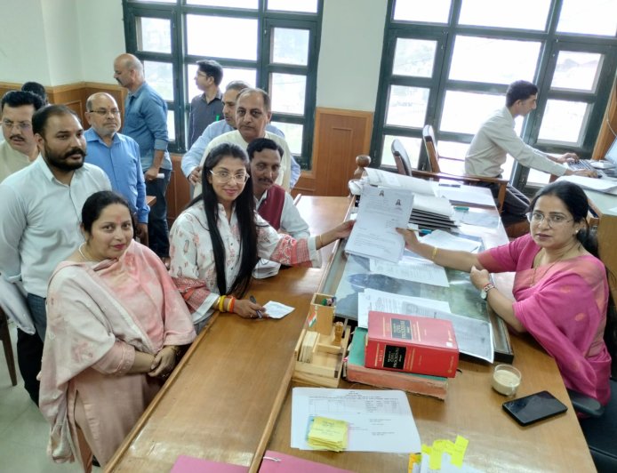 सोलन नगर निगम चुनाव: वार्ड नंबर 6 में भाजपा की नई चाल, अब युवाओं को नजरअंदाज करना मुश्किल