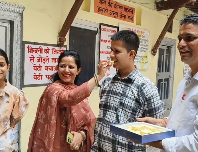 नाहन के देवांश ने प्रदेश में हासिल किया 9वां स्थान,  डॉ बनना चाहते हैं देवांश कश्यप