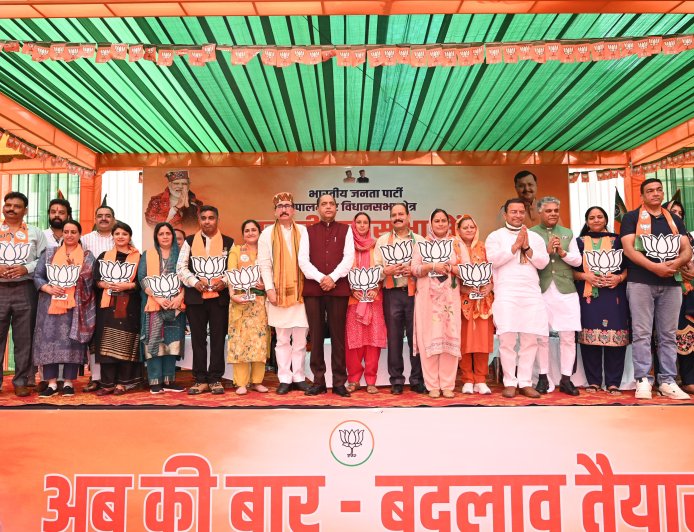 जिस पार्टी की अपनी कोई गारंटी नहीं वो फ़िर जनता को गुमराह करने के लिए दे रही झूठी गारंटियां : जयराम ठाकुर