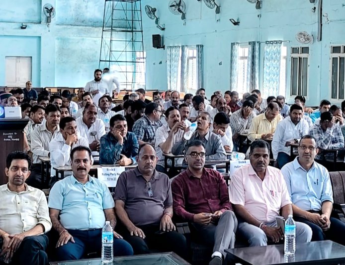 मंडी नगर निगम चुनाव के दृष्टिगत तीसरे और अंतिम चरण का पूर्वाभ्यास कार्यक्रम आयोजित