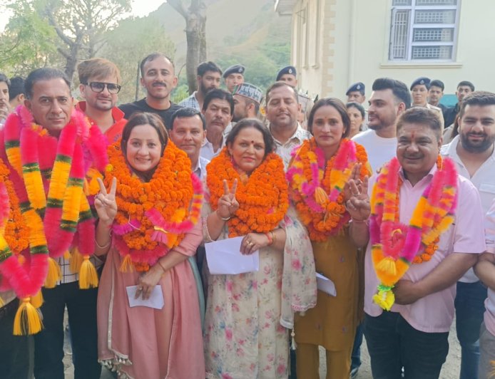 राजगढ़ नगर पंचायत के 5 वार्डों के परिणाम। एक व दो वार्ड में बीजेपी तो 3-4-5 में कांग्रेस विजयी घोषित