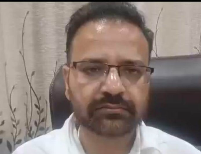 कुनिहार में दो बैलेट पेपर गायब, आठ कर्मचारियों पर एफआईआर