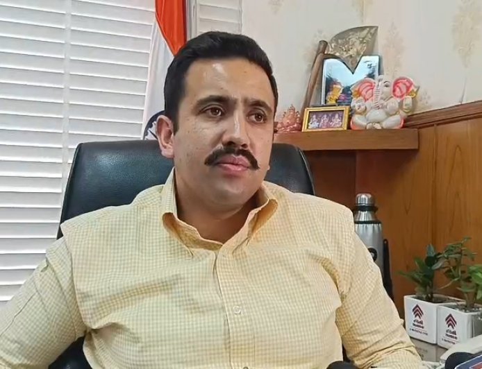 बिंदल के 75% जीत के दावे पर विक्रमादित्य का पलटवार, बोले- पंचायत चुनावों को ‘सेमीफाइनल’ बताना गलत