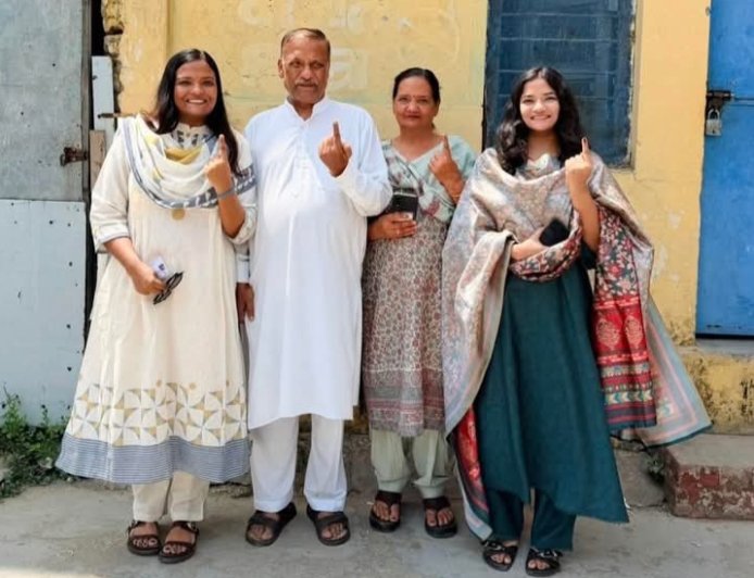 सिरमौर में द्वितीय चरण में 85.16 प्रतिशत मतदान दर्ज - जिला निर्वाचन अधिकारी