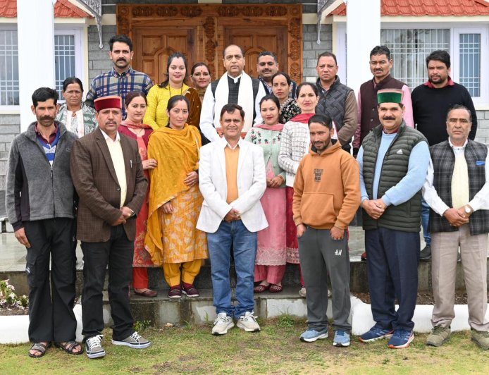 पंचायत चुनावों में जनता ने सुनाया सरकार के खिलाफ़ जनादेश : जयराम ठाकुर