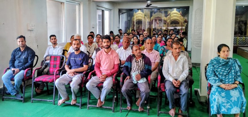 अंतर्राष्ट्रीय श्रमिक दिवस के अवसर पर भलेई मंदिर परिसर में विधिक साक्षरता शिविर आयोजित