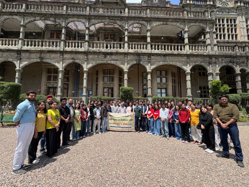 शोध एचपीयू के 50 शोधार्थियों ने किया IIAS का ऐतिहासिक भ्रमण, निदेशक ने पुस्तकालय उपयोग का दिया आश्वासन