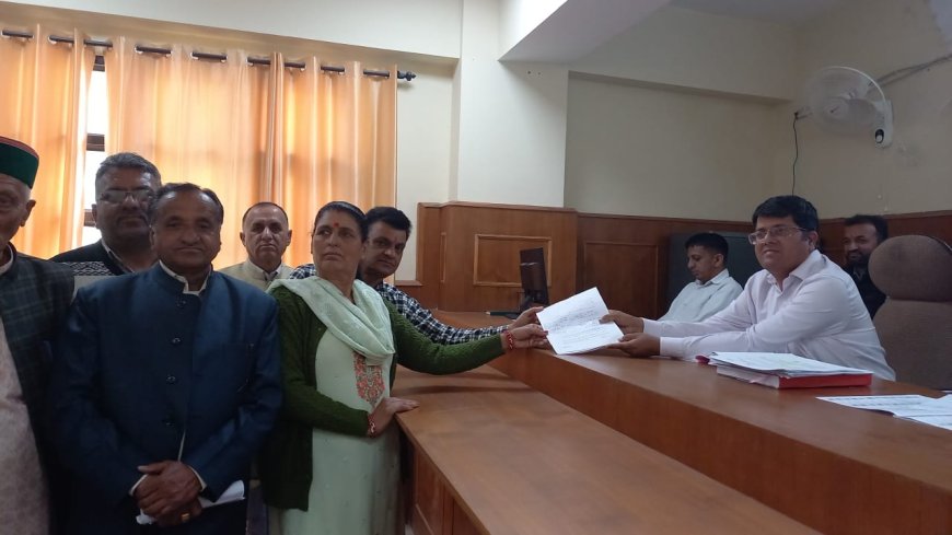 वार्ड नंबर 01 नोहरा से एक और वार्ड नंबर 02 के लिए तीन नामांकन हुए दाखिल