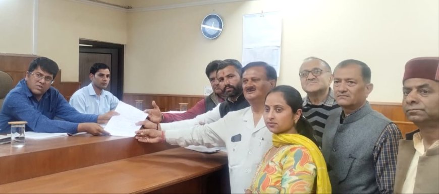 नोहराधार जिला परिषद वार्ड से भाजपा प्रत्याशी हंसराज ने भरा नामांकन