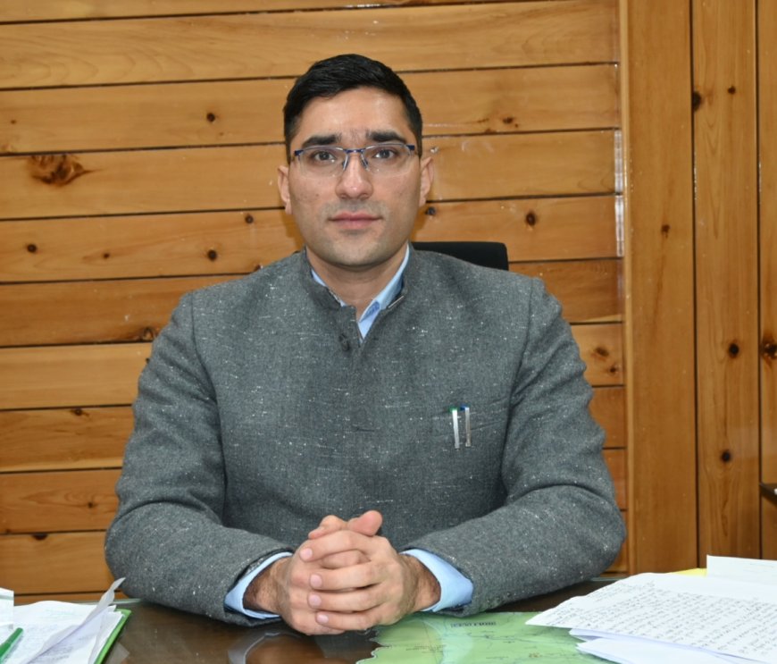 ज़िला दंडाधिकारी  मुकेश रेपसवाल  ने नगर निकाय चुनावों  को लेकर  जारी किए आदेश