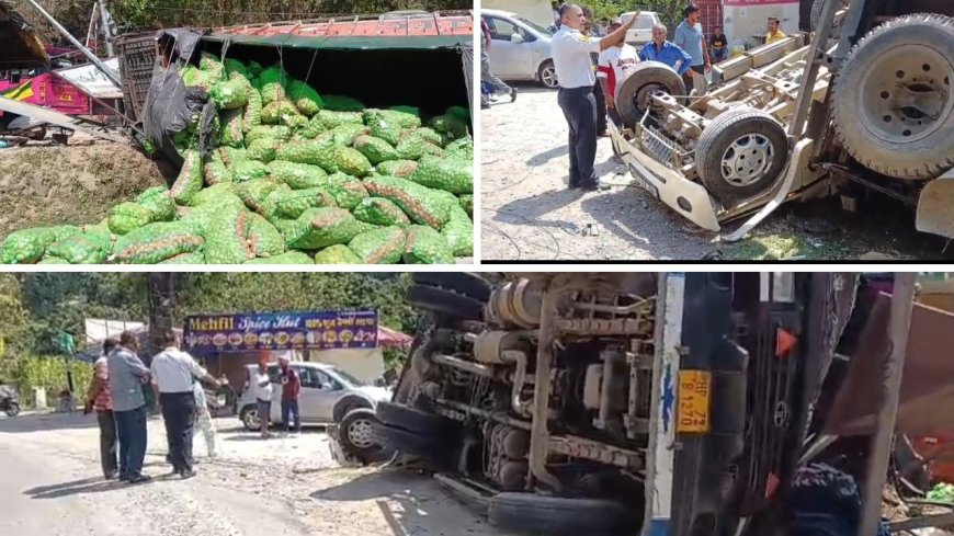 खजुरना पुल के पास ब्रेक फेल होने से आलू से लदा ट्रक पलटा, बोलेरो भी दुर्घटनाग्रस्त