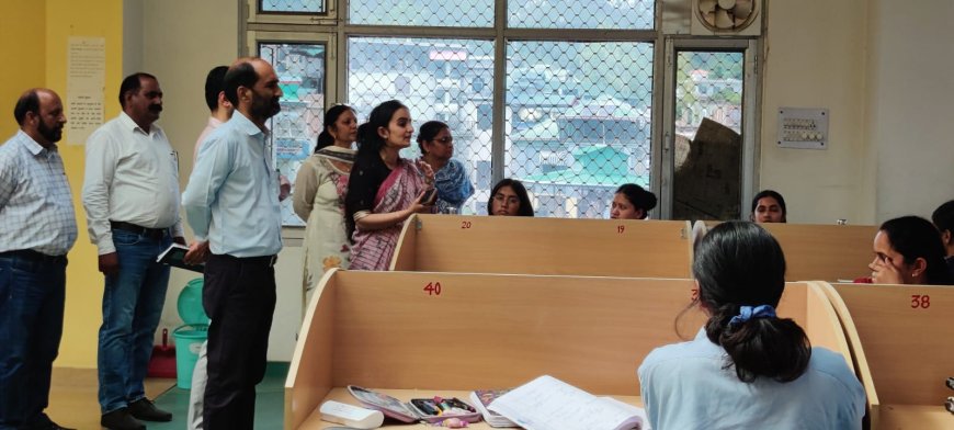 डीसी ने किया लाइब्रेरी, रैडक्रॉस लैब, मेडिकल कॉलेज और नशा निवारण केंद्र का निरीक्षण