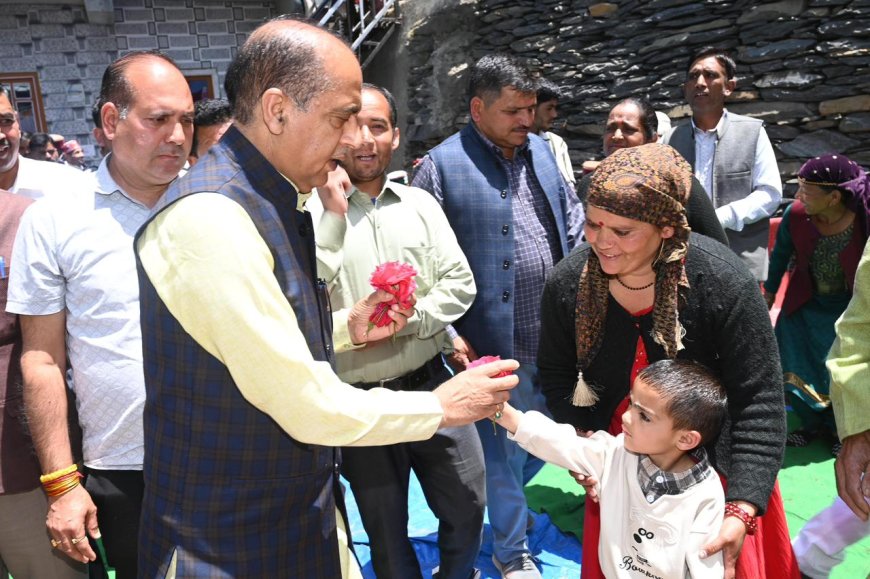 सराज में गरजे नेता प्रतिपक्ष, कहा, व्यवस्था परिवर्तन के नाम पर अभी भी विकास पर ताला लगा रही सुक्खू सरकार