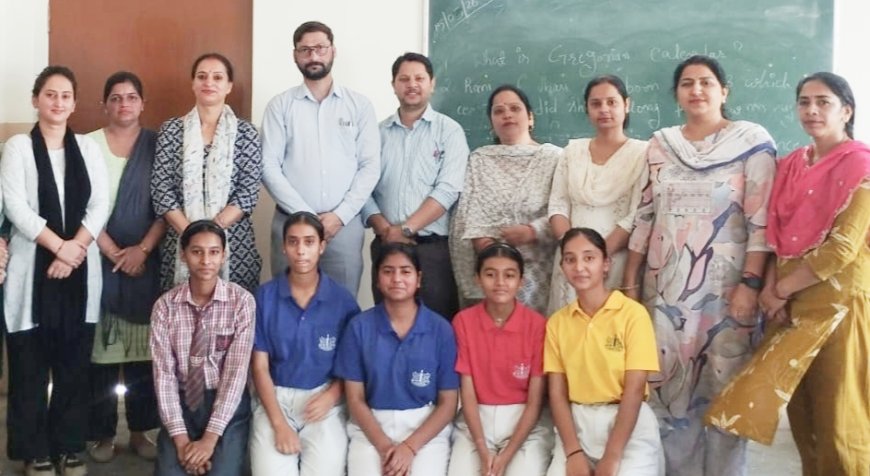 दुग्गलस  कैरियर पब्लिक स्कूल के विद्यार्थियों ने इस वर्ष भी दसवीं व12वीं के परीक्षा परिणाम में किया शानदार प्रदर्शन 