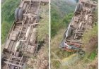 मंडी में HRTC बस सड़क से पलटकर किनारे के निचली तरफ फंसी, चालक समेत 3 घायल