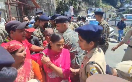 976 दिन बाद भी दृष्टिबाधितों की मांगे नहीं हुई पूरी, दृष्टिहीनों से पुलिस ने की धक्का-मुक्की