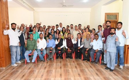 अपनी लकीर खींचने के बजाय हमारी मिटाने में लगे हुए हैं मुख्यमंत्री सुक्खू : जयराम ठाकुर