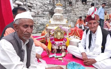 गिरिपार के गेहल गाँव में 18 सालों बाद छाई पालकी जागरण  में उमड़ी हजारों लोगों की भीड़