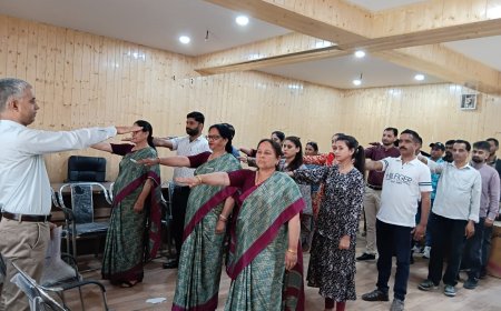 नशा मुक्त भारत अभियान के तहत जिला कल्याण कार्यालय में दिलाई गई नशामुक्ति की शपथ