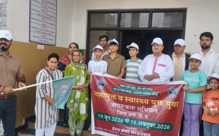 नशे के खिलाफ ऊना से छिड़ी नई मुहिम, डीसी ने दिखाई 'नशा मुक्त एवं स्वास्थ्य युक्त युवा अभियान' को हरी झंडी