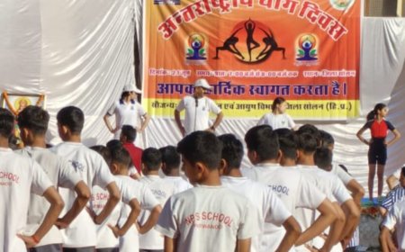 शरीर व मन को स्वस्थ रखने के लिए योग आवश्यक - विनोद सुल्तानपुरी