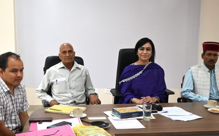 नारायण सिंह पंचायत समिति सदर मंडी के अध्यक्ष तथा चूड़ामणी उपाध्यक्ष निर्विरोध निर्वाचित