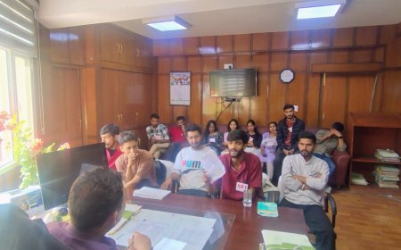 एचपीयू में नियुक्तियों और पदोन्नतियों में बड़े घोटालों की जांच हो, दोषियों पर एफआईआर दर्ज की जाए : SFI