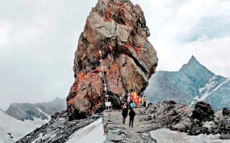 श्रीखंड महादेव यात्रा पर डीसी ने लगाई रोक, भीम डवारी से पार्वती बाग तक रास्ता असुरक्षित
