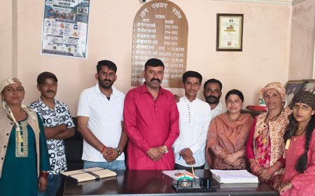 पंचायत प्रधान अनिल शर्मा ने पंचायत वार्ड सदस्यों को दिलाई शपथ