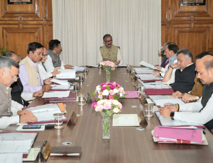 विभिन्न विभागों में भरे जाएंगे सैकड़ों पद, सरकारी भूमि पर कब्जों को नियमित करने की नीति को मंजूरी, पढ़े मंत्रिमंडल के फैसले